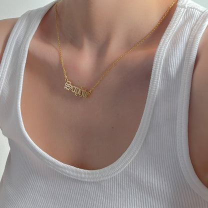 THE PERSONALISED OLD ENGLISH NAME NECKLACE